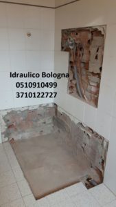 Installazione box doccia Roth Werke Bologna