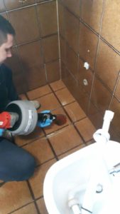 idraulico per montaggio sanitari a Bologna