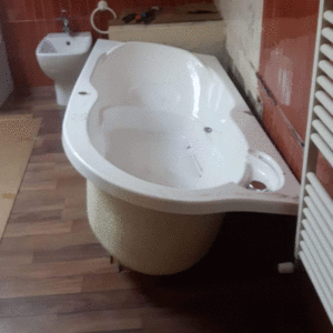 montare vasca doccia angolare Bologna